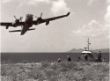 Oefening Close Air Support. Hr.Ms. Wamandai zet het landings detachement van Hr.Ms. Amsterdam af op de kust van Bonaire. 17-27 oktober 1977.jpg