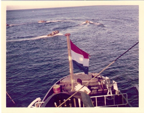 Oefening met mariniers. Oefening met mariniers.